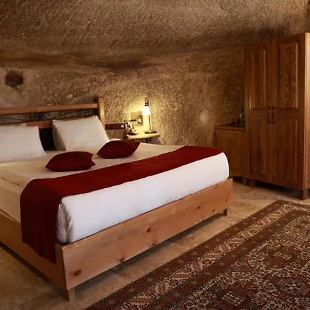Hotel Peruna Cave