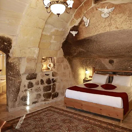 Hotel Peruna Cave *