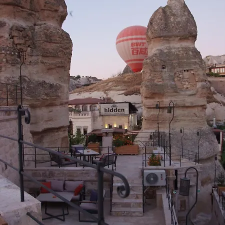 Peruna Cave Hotel