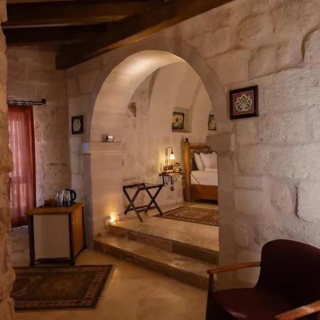 Hotel Peruna Cave *