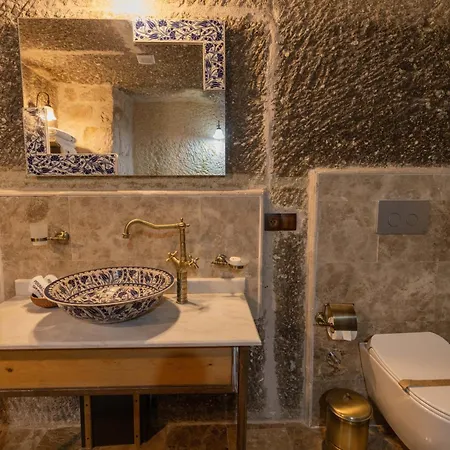 Peruna Cave Hotel
