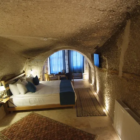 Hotel Peruna Cave
