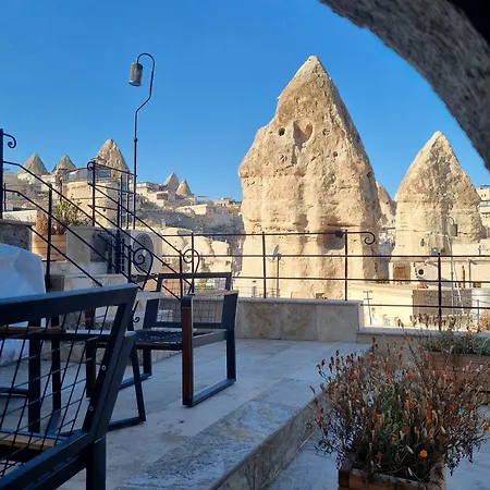 Hotel Peruna Cave *