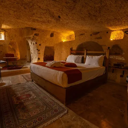 Hotel Peruna Cave