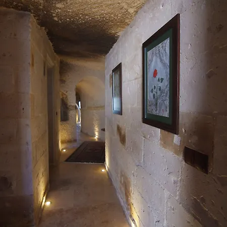 Hotel Peruna Cave